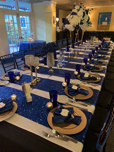 Formal Dinner Table Set Up 的图像结果