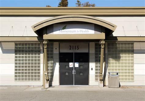 Adult Outpatient Program | Momentum for Health