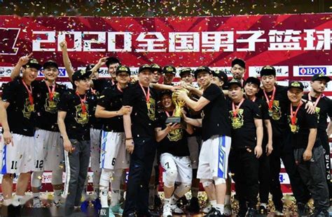 广西威壮2夺得2022赛季NBL联赛总冠军_东方体育
