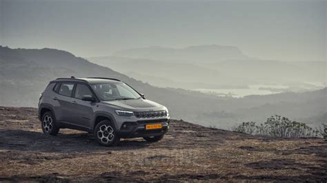 2022 Jeep Compass Trailhawk road test review - Overdrive