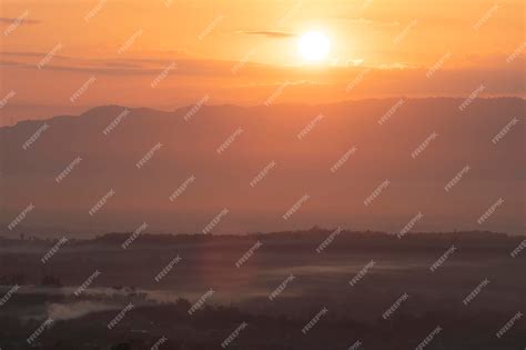 Beautiful Morning View 的图像结果