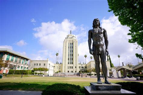 Fernando and the Van Nuys Valley Municipal Building | Flickr