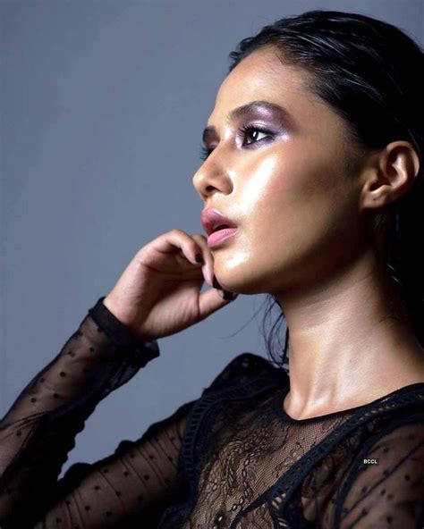 Dehradun model Sasha Chettri bags a role in Prabhas' movie- The Etimes ...