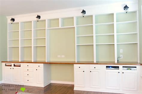 Playroom Makeover with Built-In Cabinets for Storage | Remodelaholic | Bloglovin’