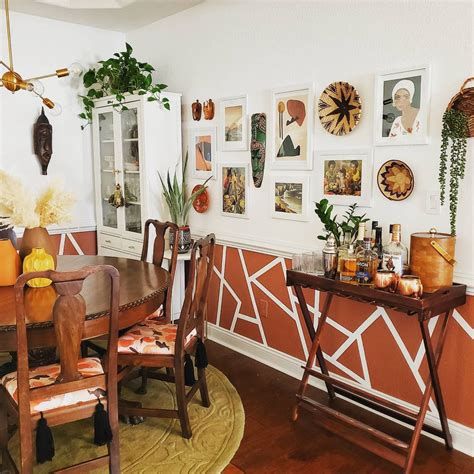 Wall Decorating Ideas For Dining Room
