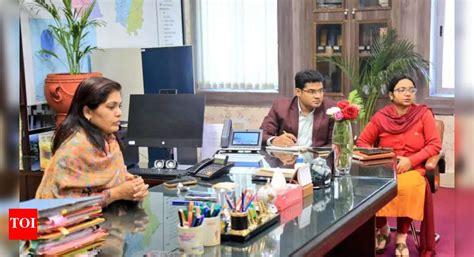 Deputy Commissioner Criticizes Circle Officers for Negligence in Land ...