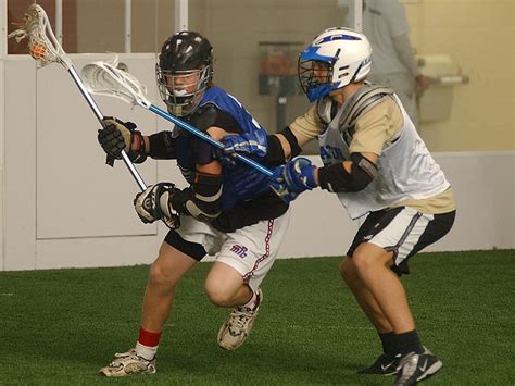 Crowned Sportsfield 的图像结果