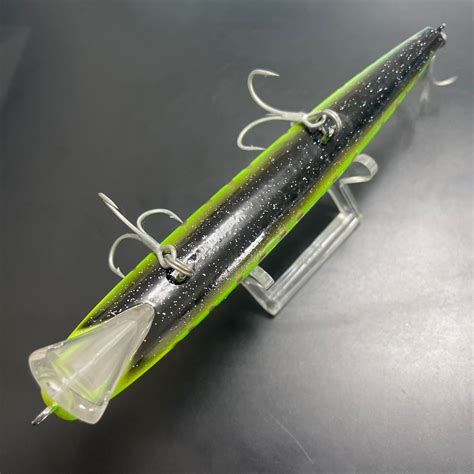 ロンジンフランキー 145F LONGIN FRANKY 145mm 37g 定形外送料200円 402395(ミノー)｜売買されたオークション情報、yahooの商品情報をアーカイブ公開 ...