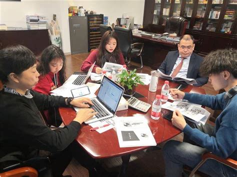 中国大学生网：温州大学本科生团队科研成果在全国性学术会议上获同行关注-温州大学电气与电子工程学院