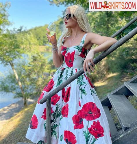 Khloe Kardashian / khloekardashian nude OnlyFans, Instagram leaked photo #88