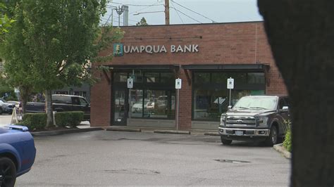 Umpqua Bank Homepage