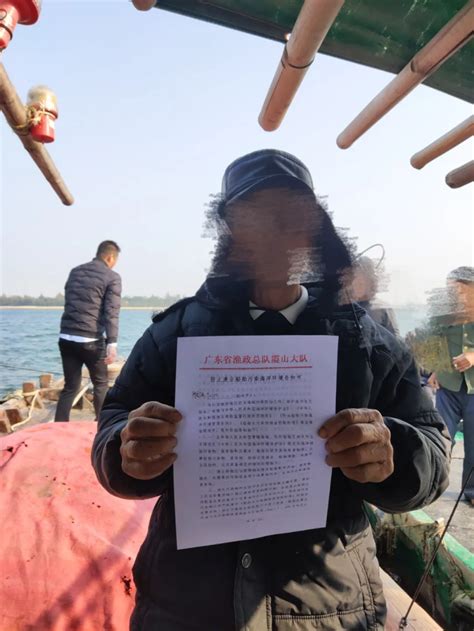 我为群众办实事丨霞山检察：清理海洋垃圾、守护美丽港湾_腾讯新闻