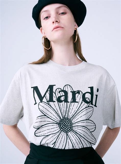 Mardi T-shirt (พร้อมส่ง) | LINE SHOPPING