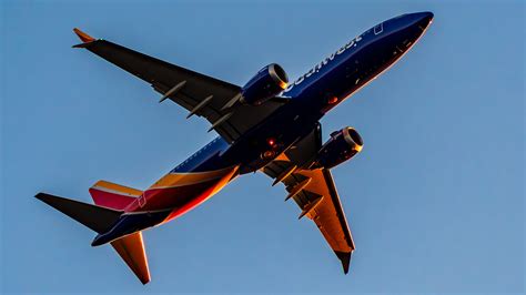 FAA Says No Immediate Fix Needed For Boeing 737 MAX Engine Smoke In ...