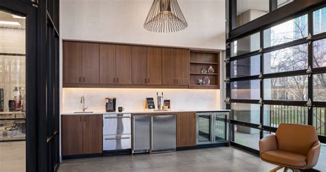 Bank of Idaho at One Capital Center - CSHQA