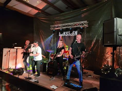 Gamin lapin en Baksteen in de Gonzo, Gonzo, Ninove, 25 October 2025 ...