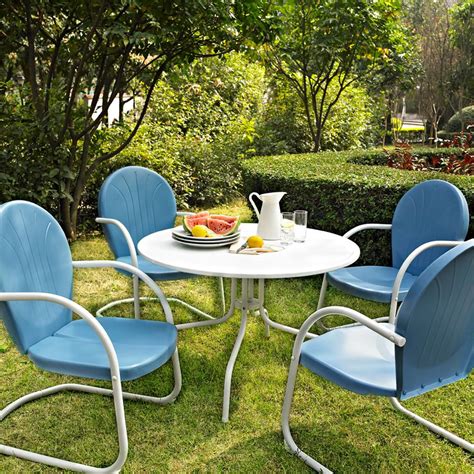 Retro Outdoor Dining Table at Robin Walker blog