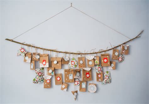 12 Smart Paper Wall Hanging Crafts and Ideas