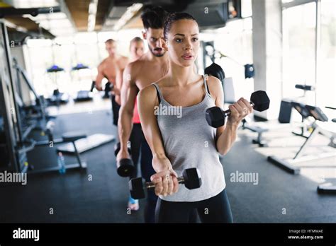 Gym Working Out 的图像结果