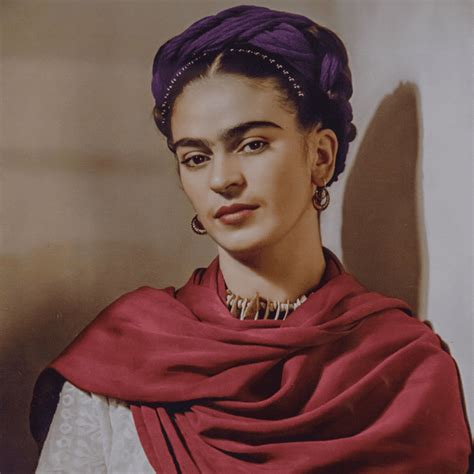 Top 25 Famous Hispanic and Latino Artists You Should Know - Llamitas ...