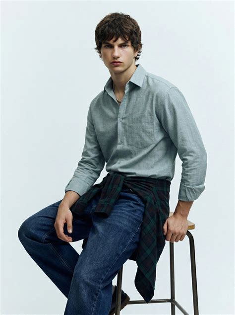 Men’s Sage Green Linen Shirt – Lightweight Breathable Button-Up – Veytro