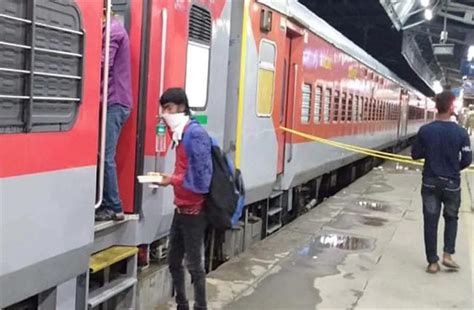 Good News: पूर्वोत्तर रेलवे ने किया पूजा स्पेशल ट्रेनों का ऐलान, टाइम ...