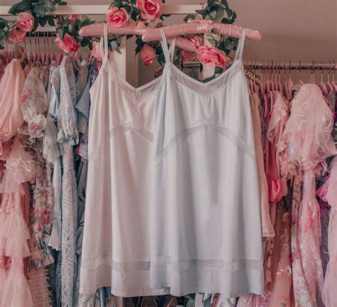 HONEST Honeylove Shapewear and Bra Review - Lizzie in Lace