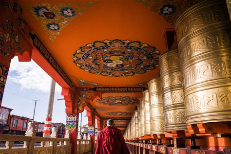 Tibet Religion 的图像结果