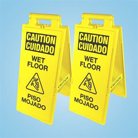 Caution Wet Floor Sign In Spanish