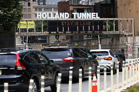 NYC transit advocates want city to scrap 'gridlock alert days'