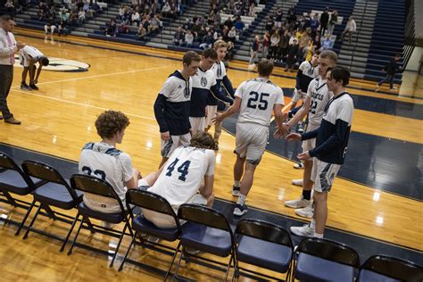 Schoolcraft versus Gull Lake boys basketball - mlive.com