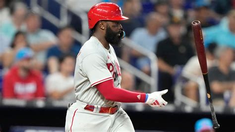Phillies place Josh Harrison (wrist) on injured list - ESPN