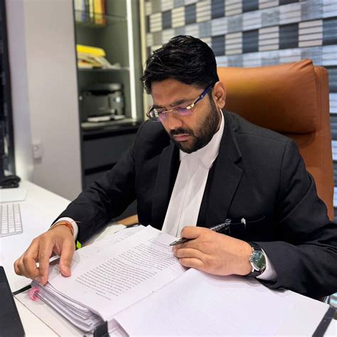 Dr. Gaurav Manuja - SLG Legal