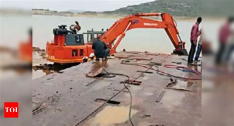 Pre-dredging survey at Chapora river mouth to deepen navigational ...