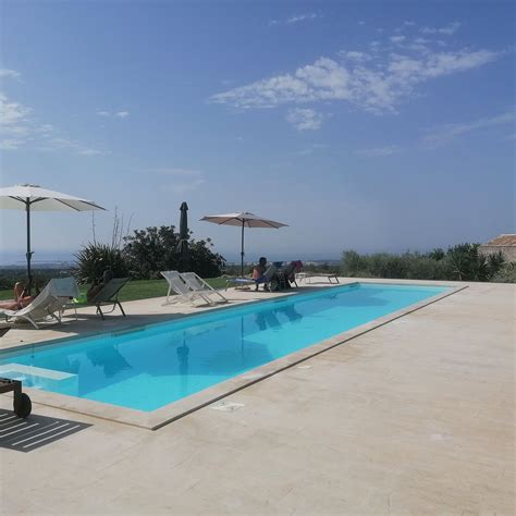 BAGLIO CELLA (Ragusa, Italy - Sicily) - Villa Reviews, Photos, Rate ...