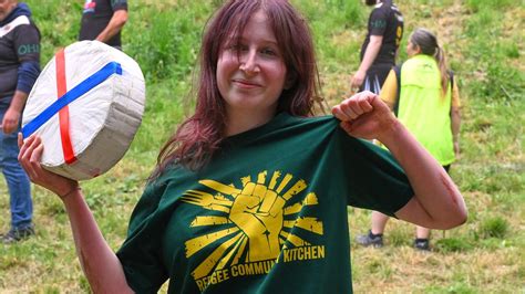 PHOTOS: Cooper’s Hill cheese-rolling race returns in 2025 | 5newsonline.com