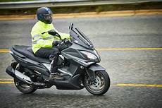 Review Kymco Xciting 400i by 2018 Kymco Xciting 400i Abs Scooter Review 15 Fast Facts Review Kymco Xciting 400i