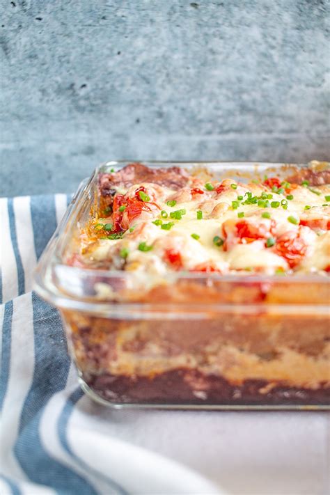 Baked Taco Dip | A Hot Taco Dip with Ground Beef