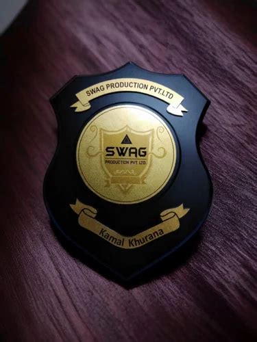 Wooden Trophy - Office Award Trophy Trader - Retailer from New Delhi