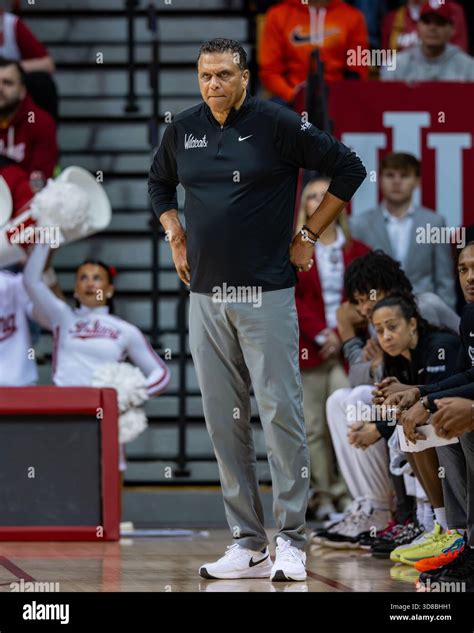 Bethune-Cookman head coach Reggie Theus watches on during an NCAA ...