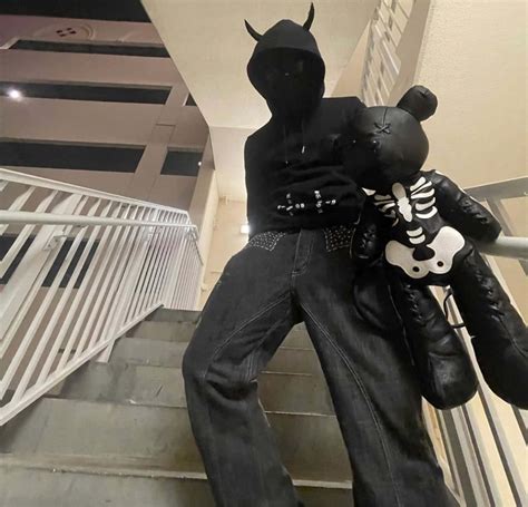 [100+] Edgy Pfp Wallpapers | Wallpapers.com