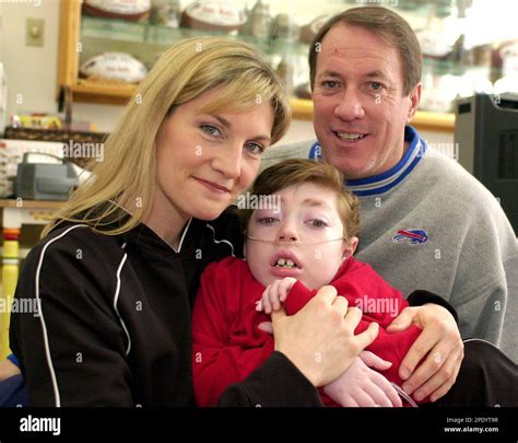 Jim Kelly Son Hunter