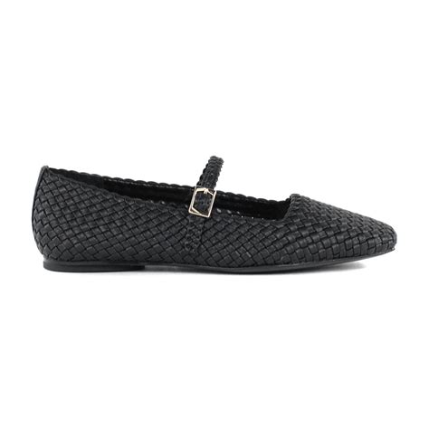 Vince Camuto Vinley Black Leather Ballet Flats – WOOKI.com
