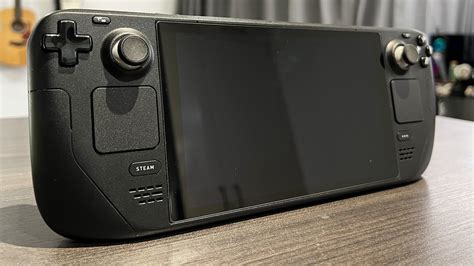 Steam Deck review - a breakthrough in portable PC gaming