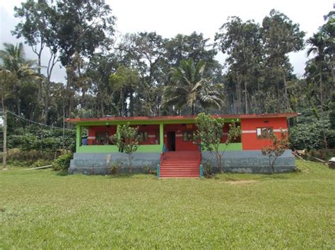 KAVERI ESTATE STAY (Coorg/Napoklu) - Hostel Reviews & Photos - Tripadvisor