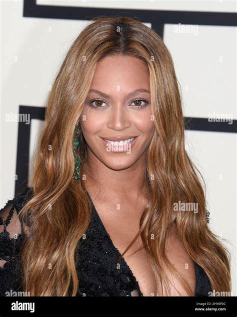 Beyonce 2015 grammys hi-res stock photography and images - Alamy