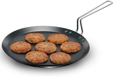 Buy Hawkins Futura Induction Compatible Nonstick Flat Tava 30 cm, 4.88 ...