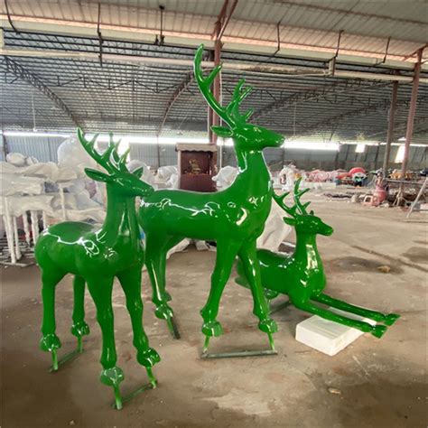 高颜值的发光玻璃钢雕塑-方圳雕塑厂