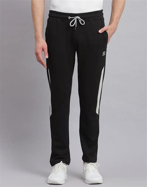 Buy Rock.it Black Solid Stand Collar Full Sleeve Tracksuit Online in ...