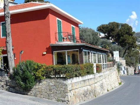BAIA DEI GABBIANI (San Lorenzo al Mare) - Guesthouse Reviews, Photos ...